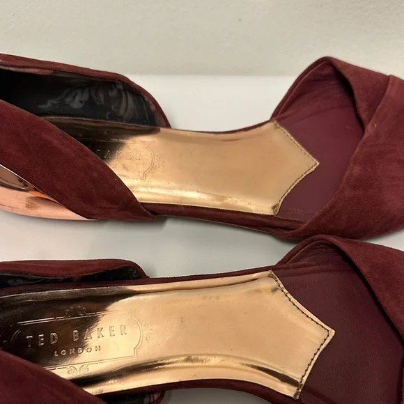 Ted Baker London Burgundy Flats, very comfortable flats. Pre-Owned, Size : 8 - Picture 9 of 10